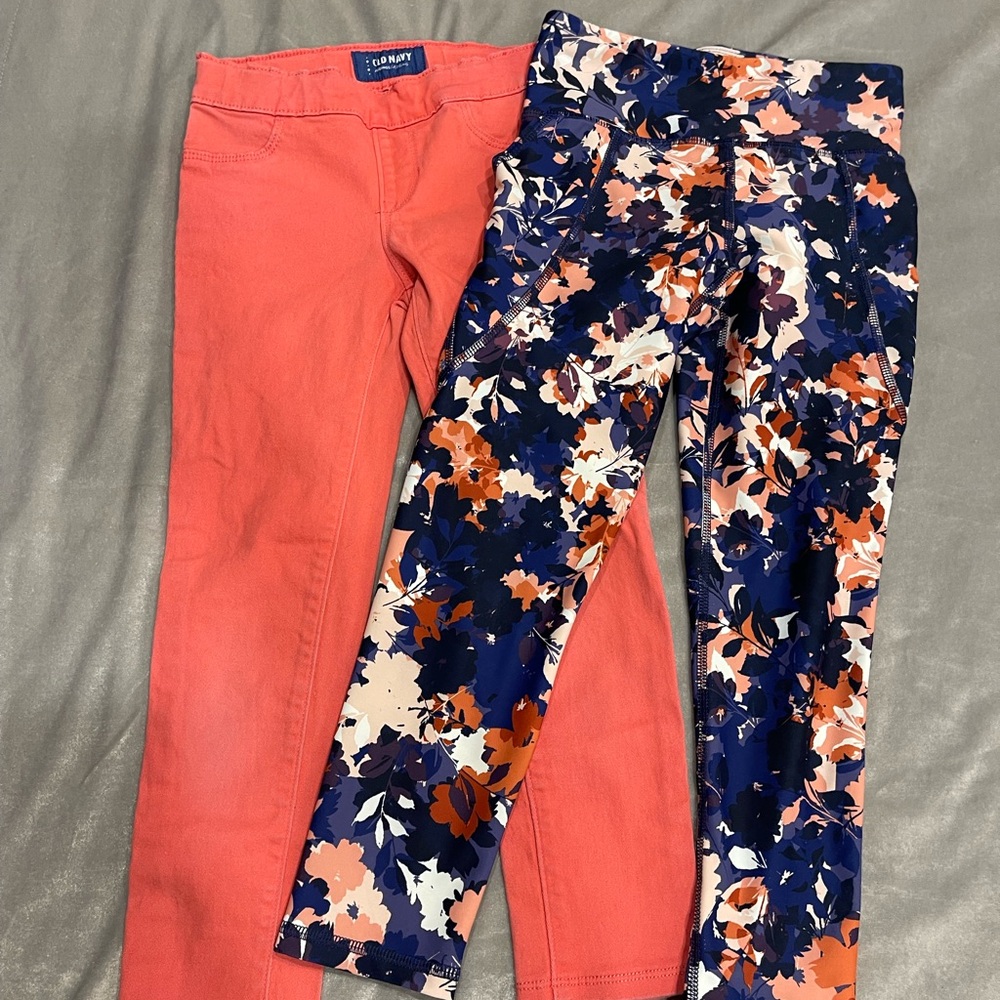 Old Navy Coral and Navy Floral Leggings